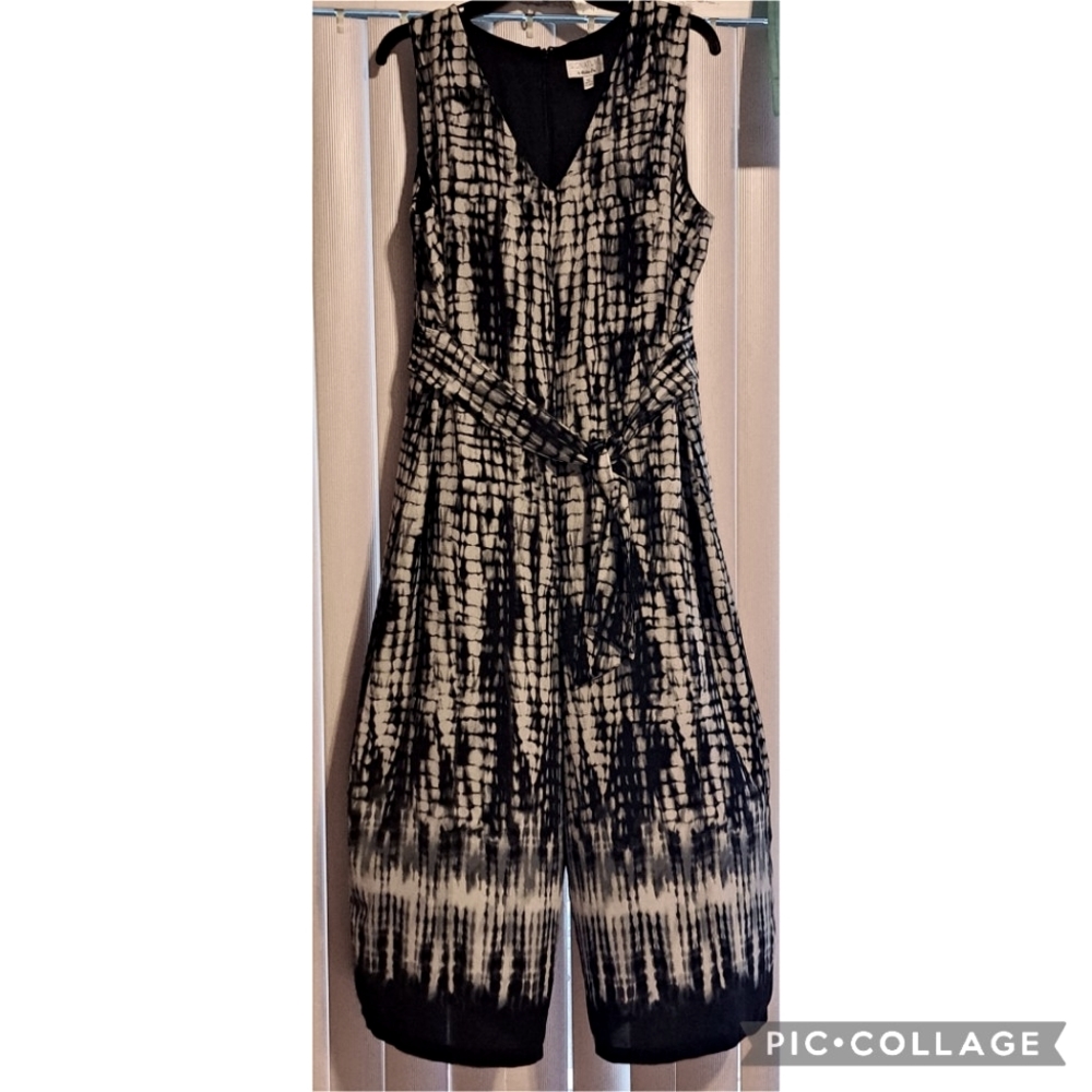 Robbie Bee Women's Black/ White Tye-Dye short pants jumpsuit